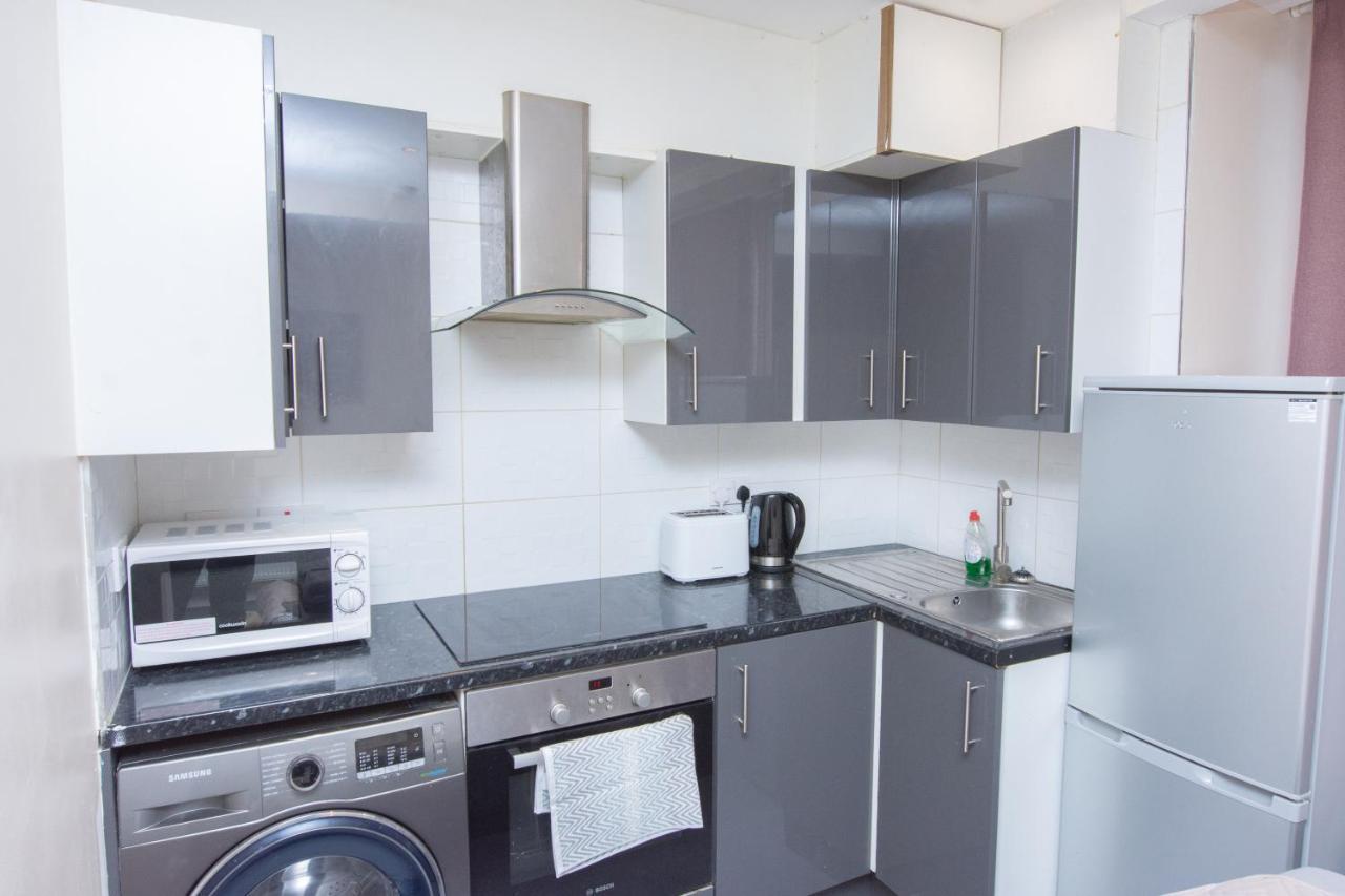 Evergreen Apartments-Flat 7, Londra Exterior foto