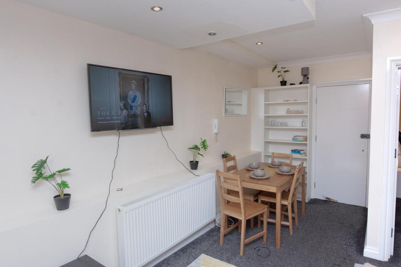 Evergreen Apartments-Flat 7, Londra Exterior foto
