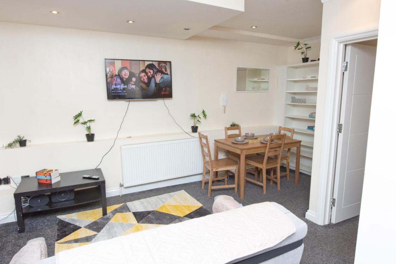 Evergreen Apartments-Flat 7, Londra Exterior foto